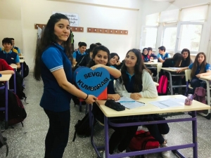 Öğrenciler Harçlıklarıyla Lösev’e Destek Oldu