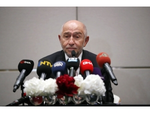 Nihat Özdemir: "Futbolun Nihat Abisi Olarak 4 Yıl Türk Futbolunu Yönetmeye Talibim"