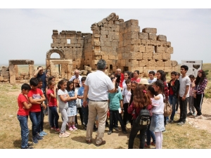 Öğrenciler Derslerini Yaşayarak Dinlediler