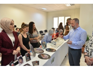 Stmf Mezuniyet Sergisi Açıldı