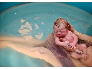 Gaziantep’te Jakuzili Suda Doğum Müjdesi