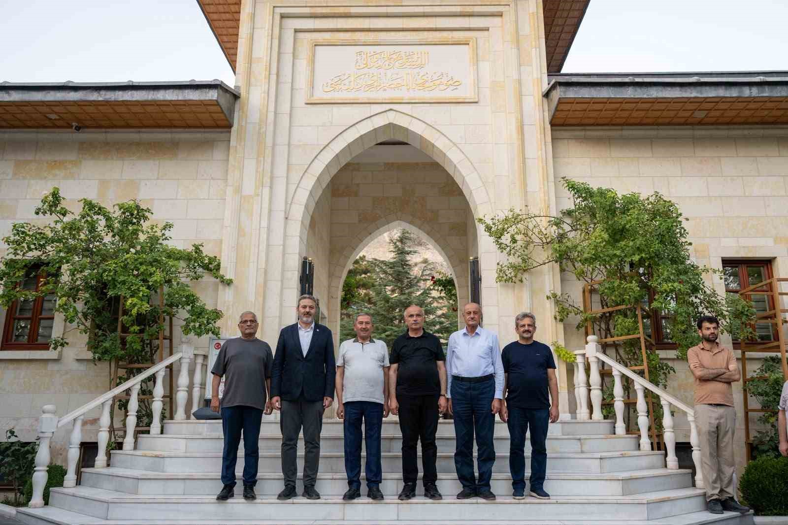 baskan-er-ulasim-ve-turizm-vizyonu-icin-sahada-incelemelerde-bulundu