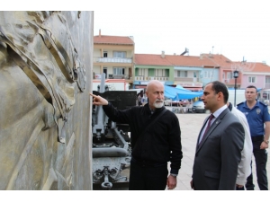 Kurtuluş Savaşı’nın Simgesi Heykellere Bakım Ve Temizlik Çalışması