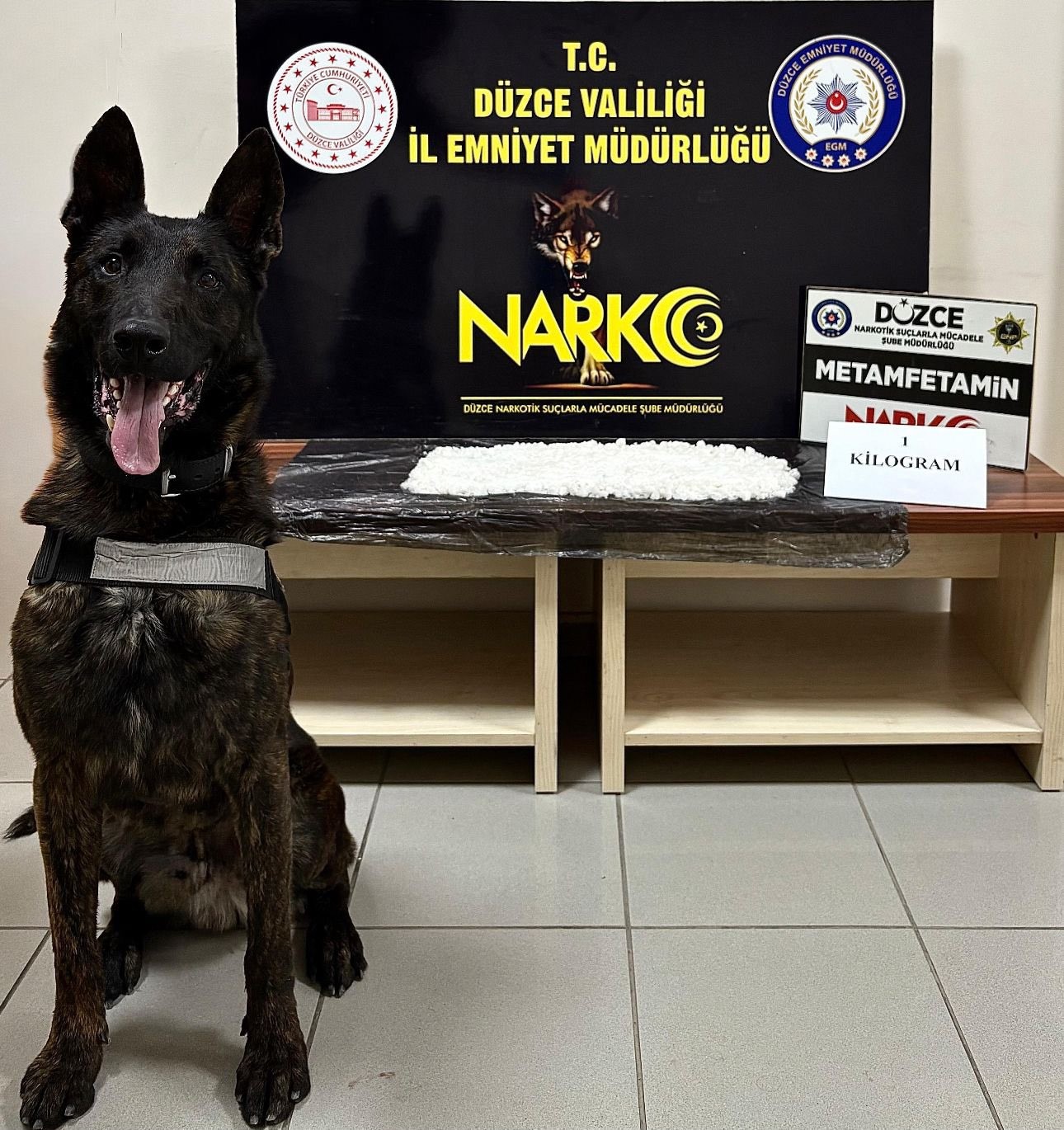 duzce-de-1-kilogram-metamfetamin-ele-gecirildi-1-kisi-tutuklandi