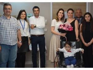 Omurilik Açıklığı Hastası Mehmet’e Anlamlı Hediye