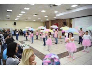 Kartepe’de Özel Öğrenciler Gösterileri İle Büyüledi