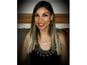 Kırmızı-mor Renkli Sebze Ve Meyveler Sağlık Deposu