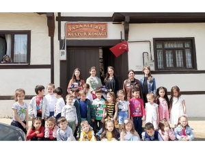 Minik Öğrenciler Pazaryeri’nin Tarihini Ve Tarihi Yapılarını Öğreniyor