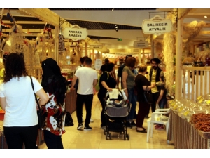 Köşk Sosyete Pazarı Sadece Kayseri Değil Çevre İllere De Hitap Ediyor