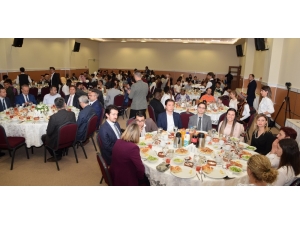 Uluslararası Öğrenciler İftar Yemeği Ve Mezuniyet Töreni’nde Buluştu