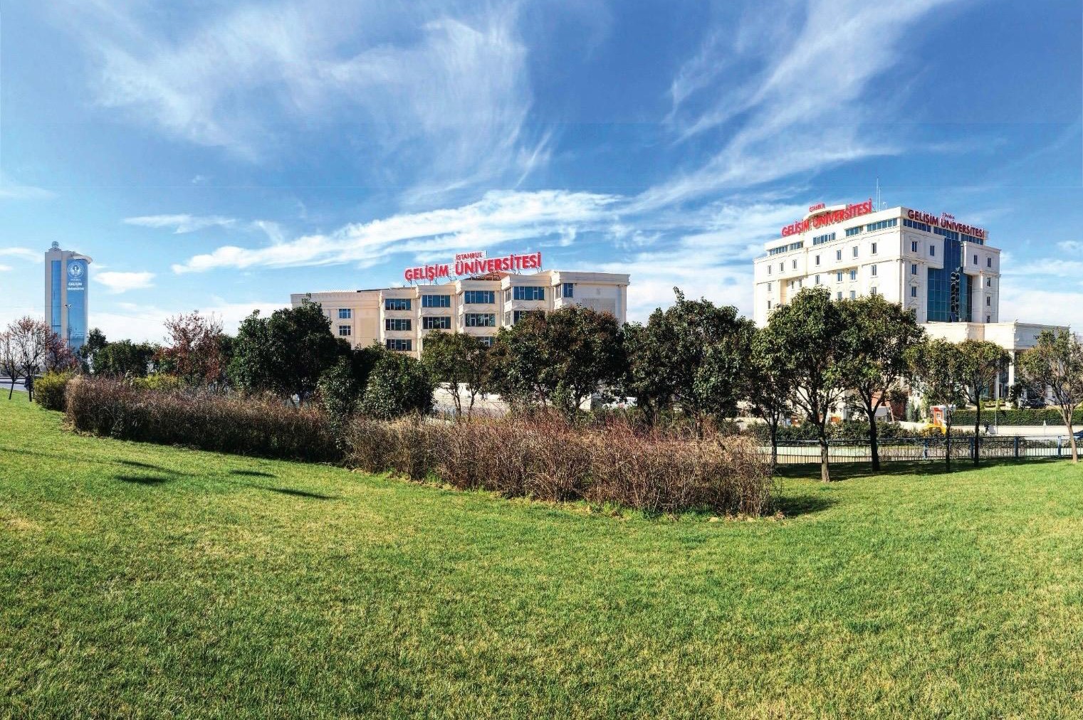 universite-adaylarina-tercih-doneminde-burs-ve-danismanlik-destegi
