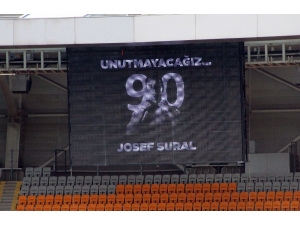 Spor Toto Süper Lig: Medipol Başakşehir: 1 - Aytemiz Alanyaspor: 1 (İlk Yarı)