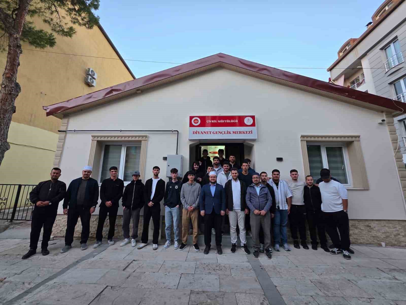 gaziler-gunu-nde-civril-de-duygulandiran-bulusma