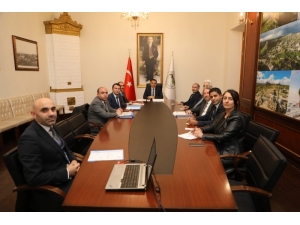 Kars’ta Sağlık Hizmetleri Masaya Yatırıldı