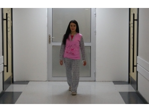 Genç Kız, 20 Yıl Sonra Sağlığına Kavuştu