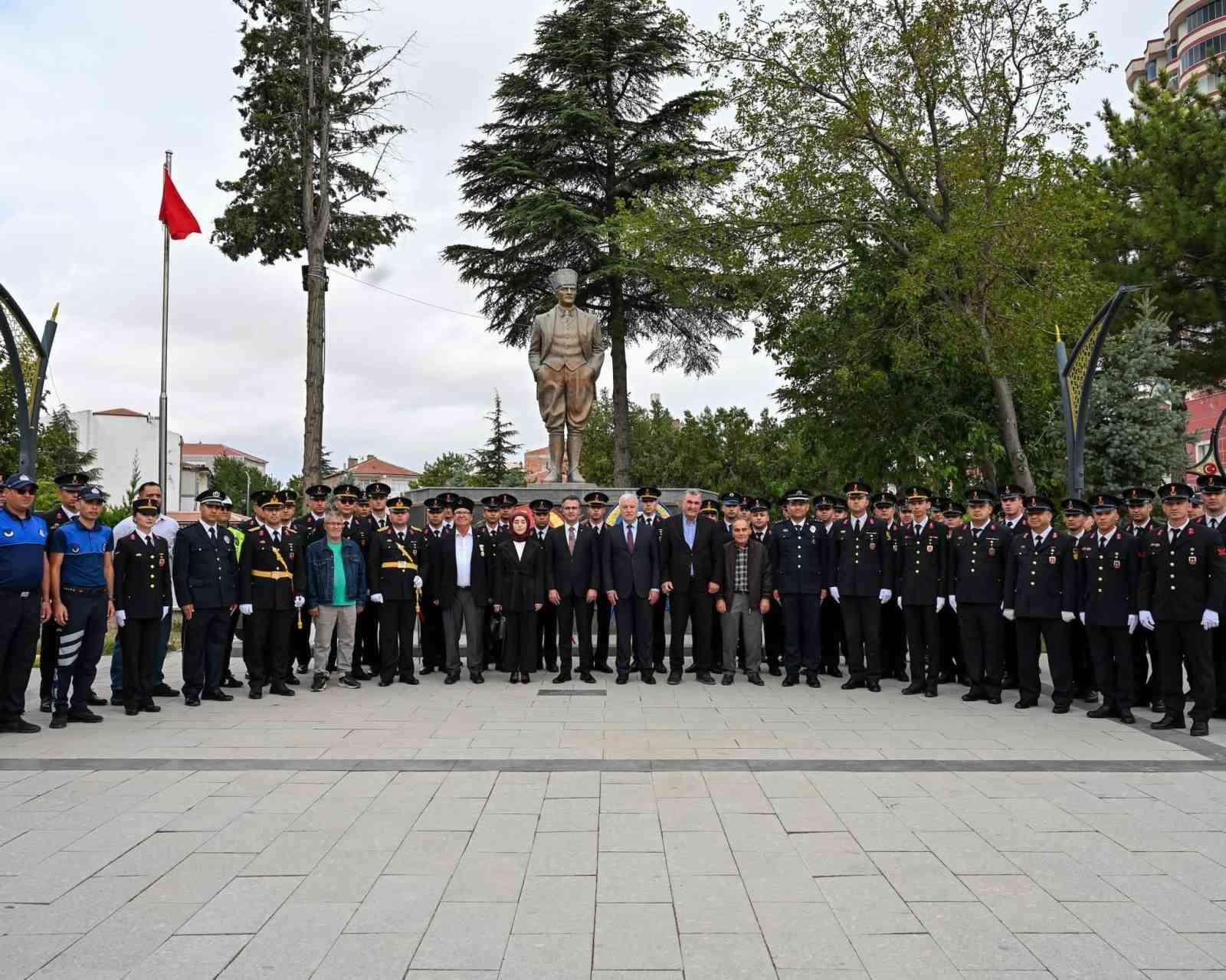 konya-nin-ilcelerinde-30-agustos-zafer-bayrami-coskusu