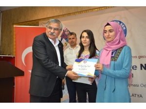 ‘Bir Bilenle Bilge Nesil’ Projesinde Ödüller Verildi
