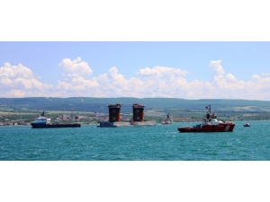 1915 Çanakkale Köprüsü’nün Asya Yakasınındaki Kule Kesonunun Denize Batırılması Başladı