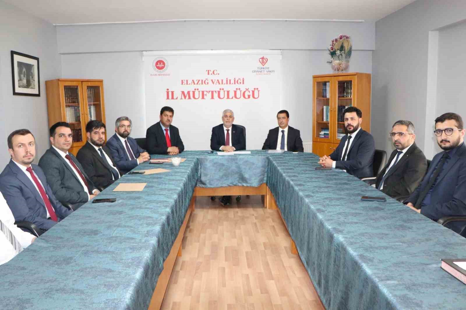 elazig-da-din-hizmetleri-degerlendirildi