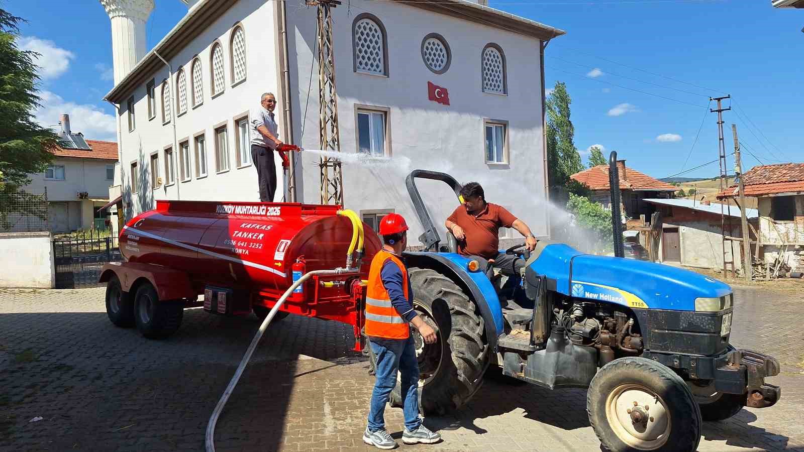 hayirsever-vatandas-bagisladi-koyluler-itfaiye-gelene-kadar-yanginlara-kendileri-mudahale-edecek