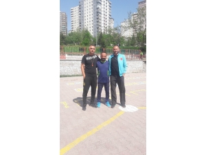 Hentbole 200 Öğrenci İle Alt Yapı Yeni Sezona Hazırlanıyor