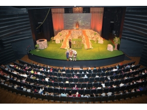 Konya’da Şehir Tiyatrosu, Kültür Hayatının Önemli Bir Parçası Oldu