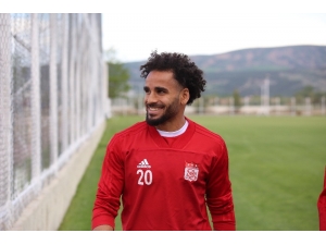 Douglas Sivasspor’a Veda Etti