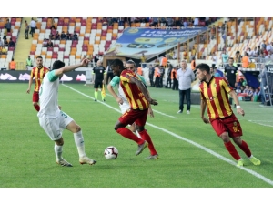 Spor Toto Süper Lig: E. Y. Malatyaspor: 0 - Bursaspor: 2 (Maç Devam Ediyor)