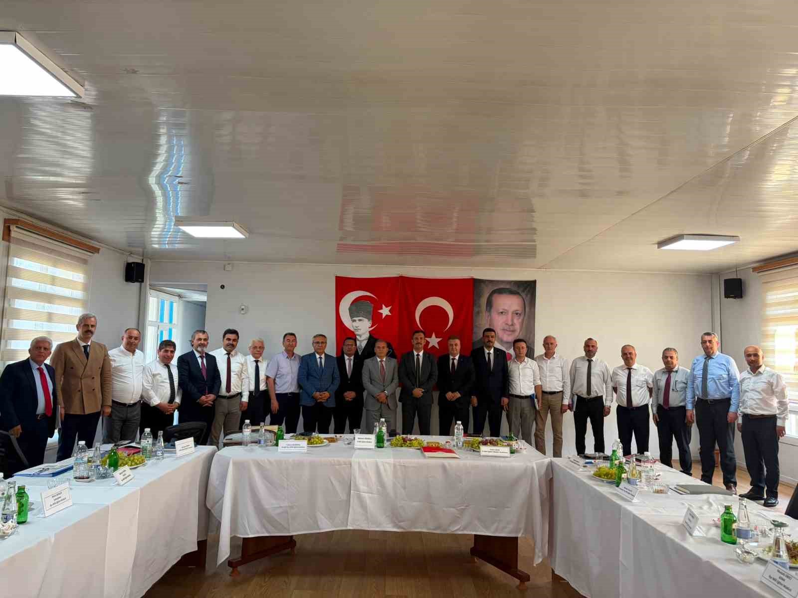 sarigol-de-yeni-egitim-ogretim-yilinin-yol-haritasi-masaya-yatirildi