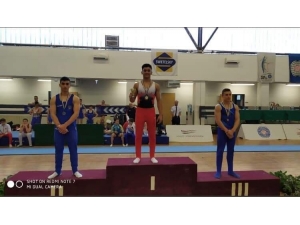 Mert Efe Kılıçer’den Altın Madalya