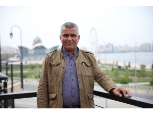 Gazeteci Bayhan Ve Poyraz Ortak Kitap