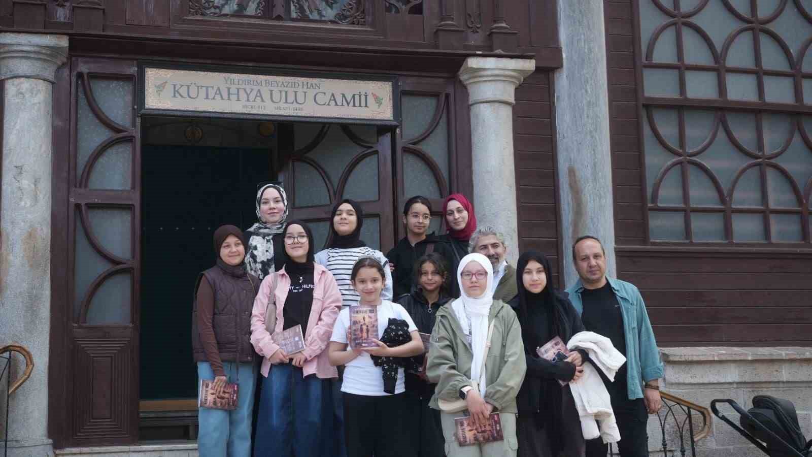 kutahya-da-cocuklar-vakif-kulturunu-tarihi-mekanlarda-ogrendi