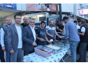 Yüzlerce Vatandaş Orduluların Gönül Sofrasında Buluştu