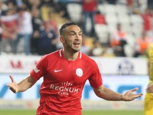 Antalyaspor’da Mevlüt Erdinç Fırtınası