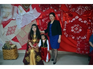 El Emekleri Görücüye Çıktı