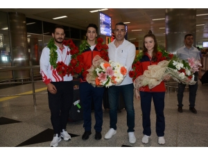 Avrupa İkincisi Cimnastikçiler Yurda Döndü