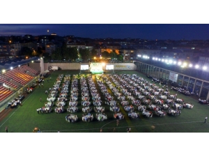 Bakan Kasapoğlu: "Hizmet Çıtasını Yukarıya Taşımanın Peşindeyiz"