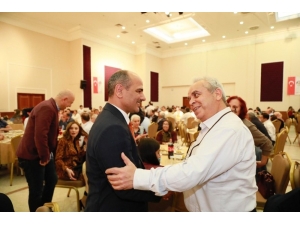 Başkan Söğüt, Muhtarlarla İftarda Buluştu