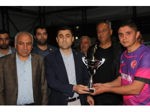 Kaman İlçesinde Şehit Zekeriya Zencirli Anısına Futbol Turnuvası Düzenlendi