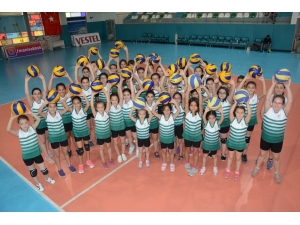 Manisa Büyükşehir’in Yaz Spor Okullarında Kayıtlar Başladı