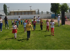 Selendi’de Minik Öğrenciler Hem Eğlendi Hem Öğrendi