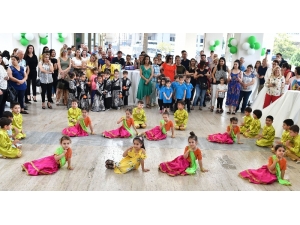 Temiz Bir Dünya İçin Yarışıyorlar