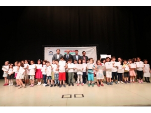 Anaokulu Üniversitesi’nde Diploma Heyecanı