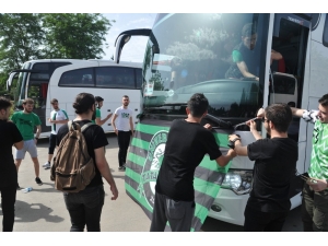 Sakarya Üniversitesi’nden Sakaryaspor’a Tam Destek