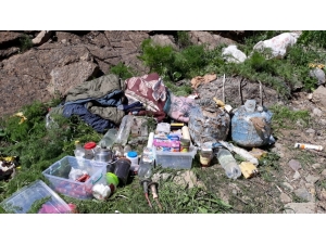 Yüksekova Kırsalında 1 Sığınak İmha Edildi