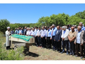 Ticaret Bakanlığı Müsteşar Yardımcısı Erzincanlı İsmail Yücel’i Acı Günü