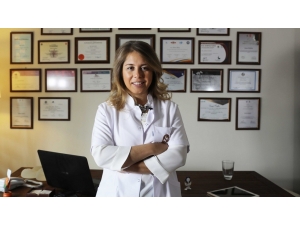 "Post Bariatrik Cerrahide Öncelik Hasta Sağlığı Olmalı"