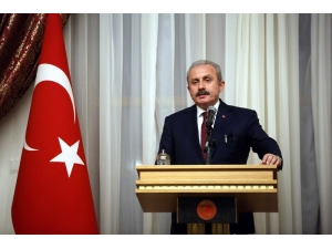 Tbmm Başkanı Mustafa Şentop, Gazetecilere İftar Verdi