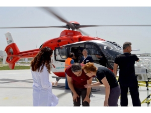 Sivaslı Gülter Bebeğe Kayseri Şehir Hastanesi Şifa Oldu