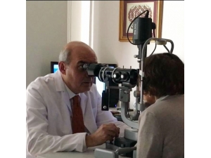 Uzmanlar Uyarıyor: "Sigara Körlüğe De Yol Açıyor"